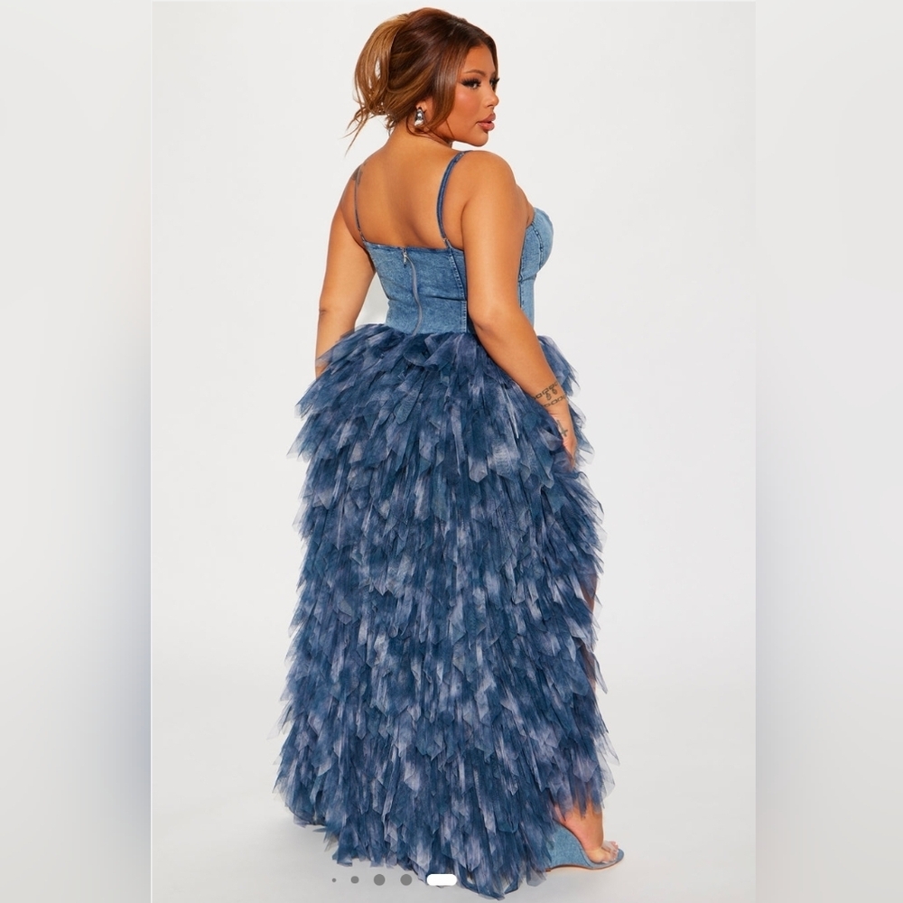 Elegant Blue Feathered Evening Or Day Gown. Tall Girl Friendly